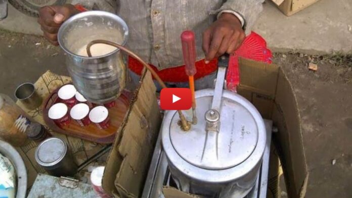 देसी चच्चा ने जुगाड़ से बना दी कॉफी बनाने वाली मशीन, सोशल मीडिया पर तेजी से वायरल हो रहा वीडियो