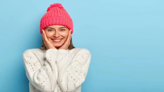 Skin Tips: क्या ठण्ड में आपकी स्किन भी होती है रूखी सुखी, करे इस मॉइस्चराइजर का इस्तमाल