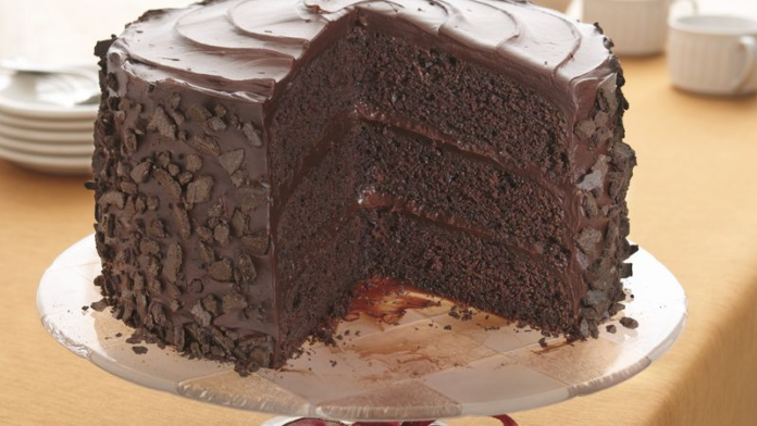 न्यू ईयर के खास मौके पर बनाये इस तरह का चॉकलेट केक, जाने इसे बनाने की आसान रेसेपी